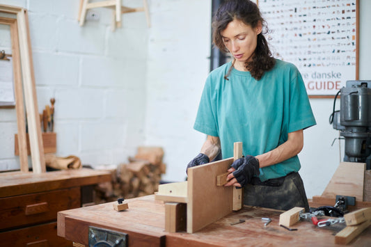 ON SITE: with Furniture Designer & Maker Ellen by Photographer Sylwia Grzegorzko
